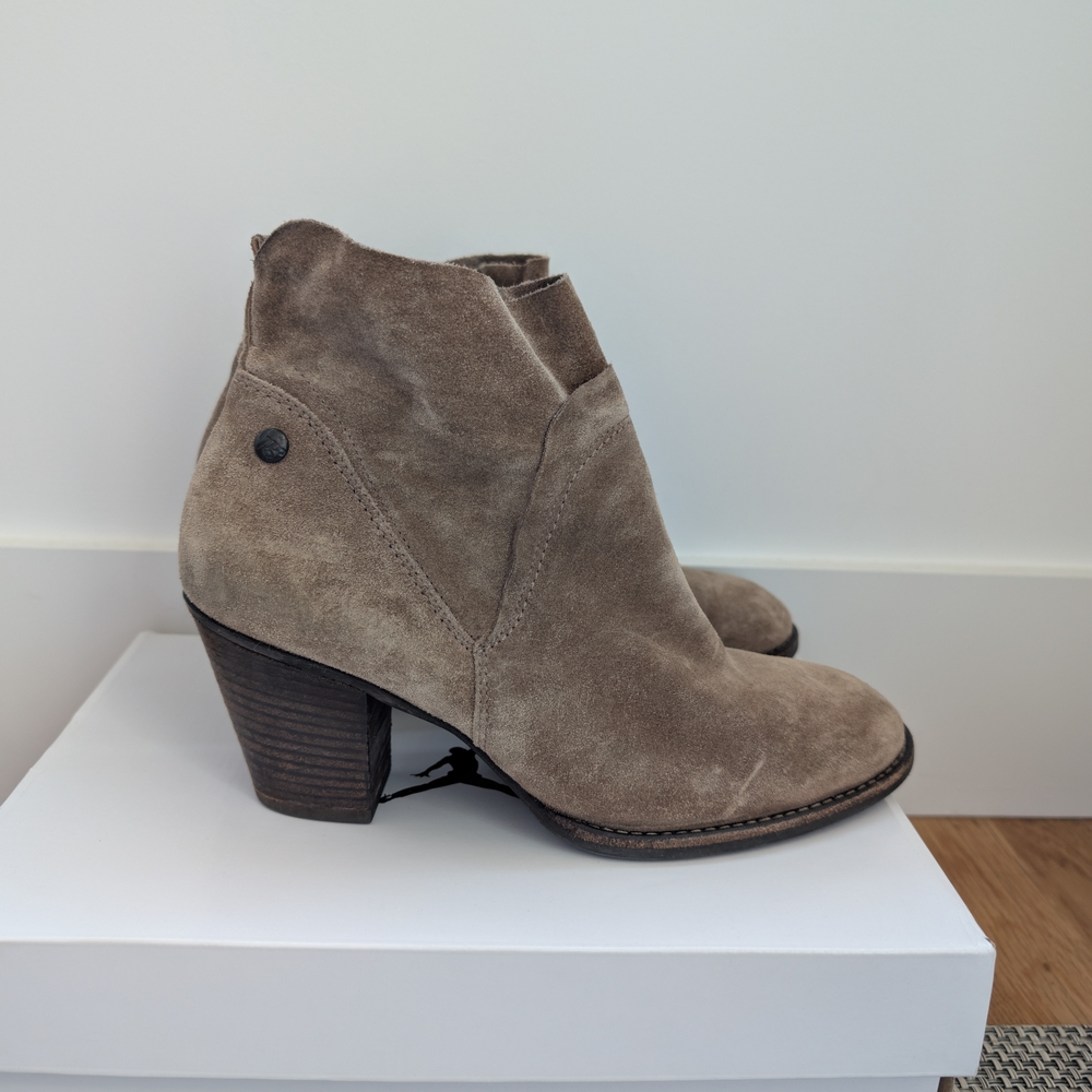 Paul Green Taupe Ankle Booties